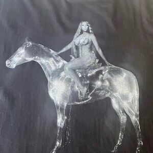 BEYONCE RENAISSANCE TOUR BLACK T-SHIRT (RUNS SMALL) - WOMEN’S SIZE SMALL/MEDIUM